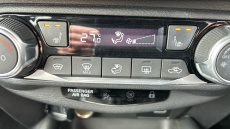 Nissan Juke 1.0 DiG-T 114 N-Connecta 5dr Petrol Hatchback